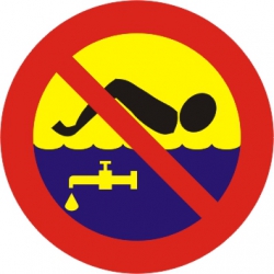 Zakaz kąpieli - ujęcie wody. Znak.